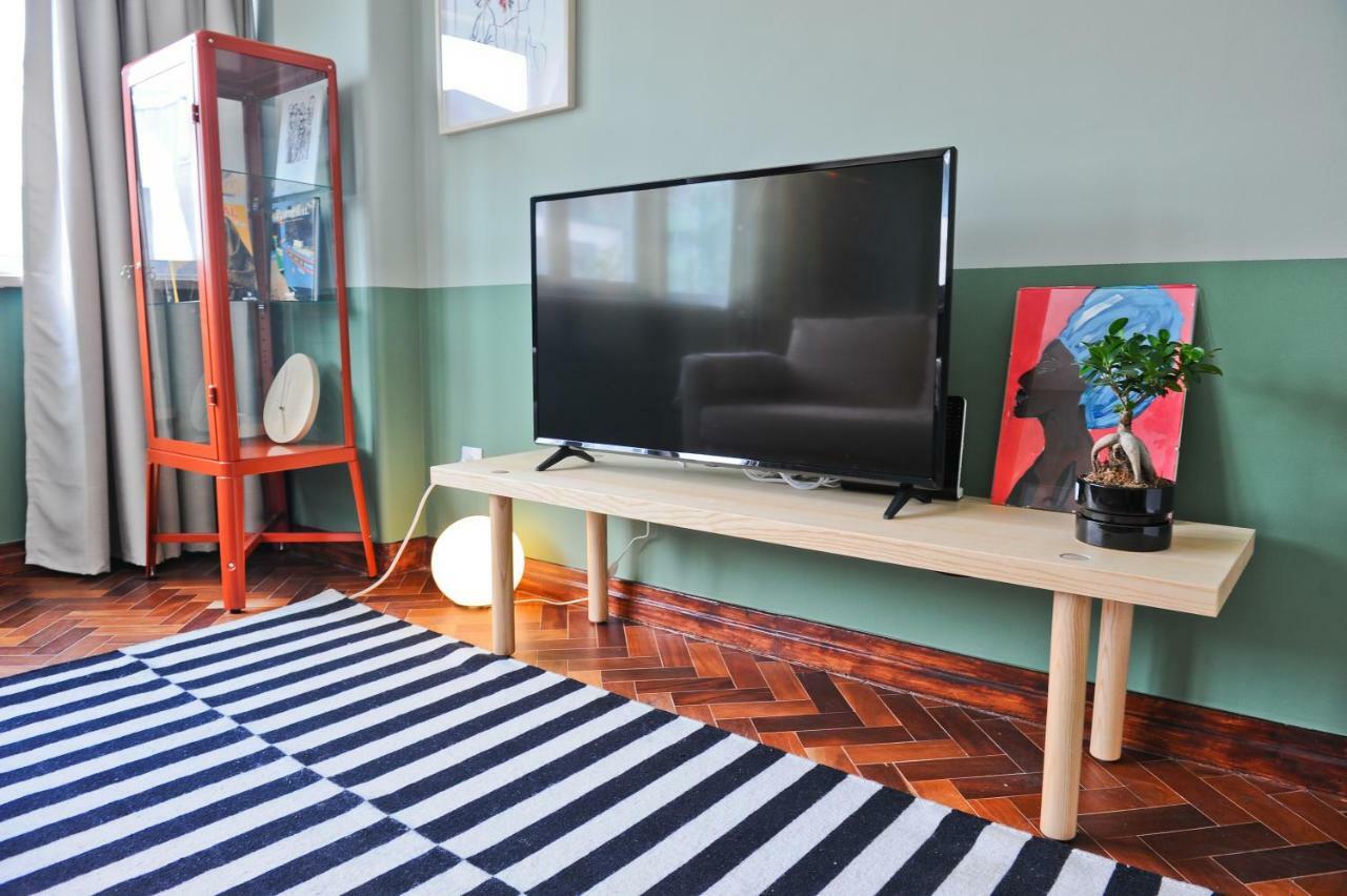 Cosmopolitan Comfort In Lisbon 4A- By Misha'S Place Ngoại thất bức ảnh